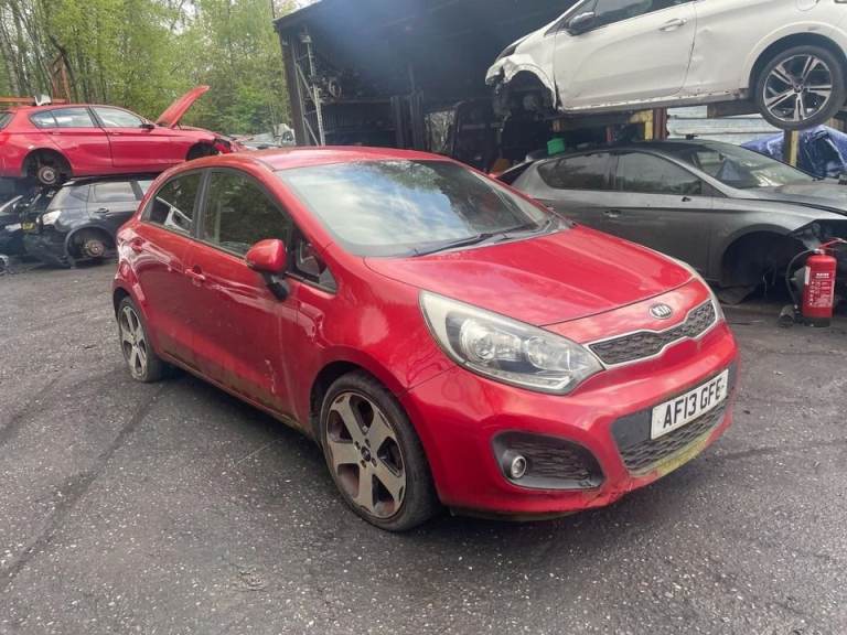  KIA RIO 2013/ 1.4 DIESEL D4FC RED BREAKING