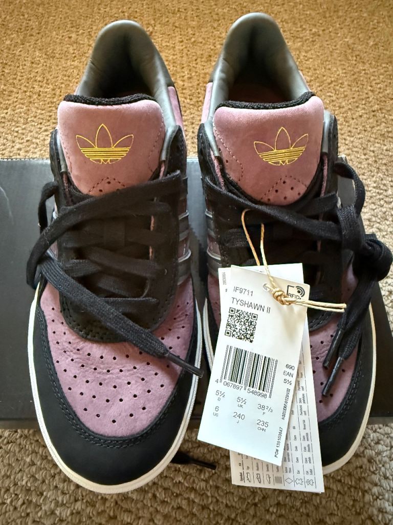 Adidas Tyshawn II Skateboarding Trainers - UK 5.5, Brand New