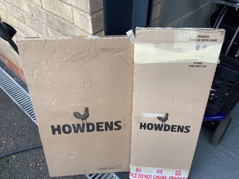 Howdens kitchen unit door & shelf 