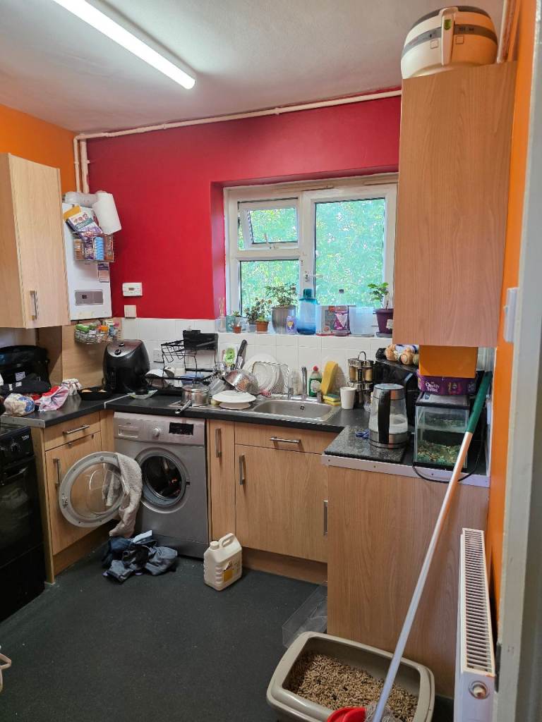 1 bed    i want a 2 bed in london greater london