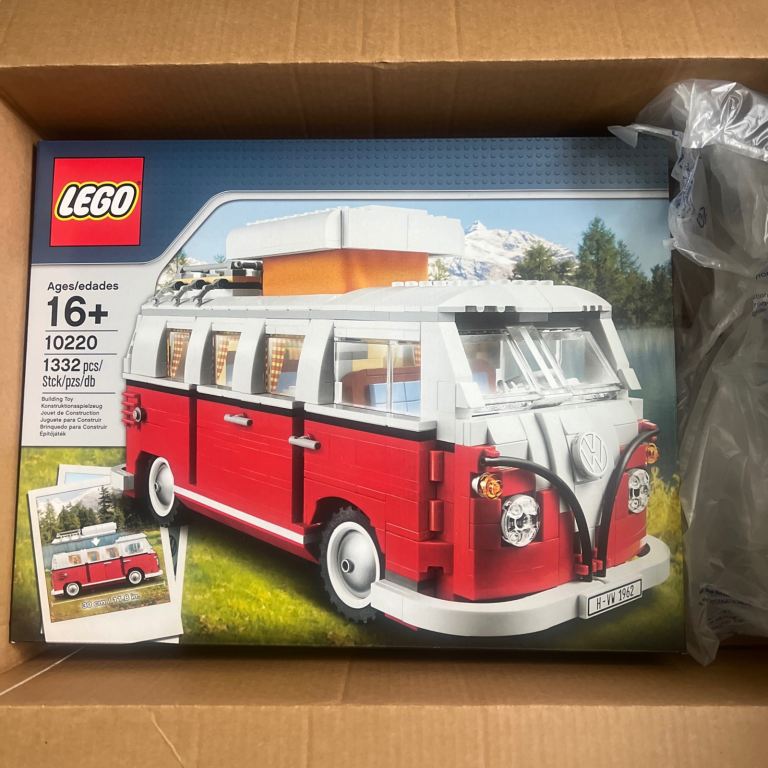 Lego campervan brand new boxed 102200