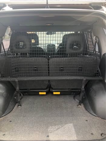 Genuine Toyota dog guard net for Toyota RAV4 Series 2, (2000-2005 model)