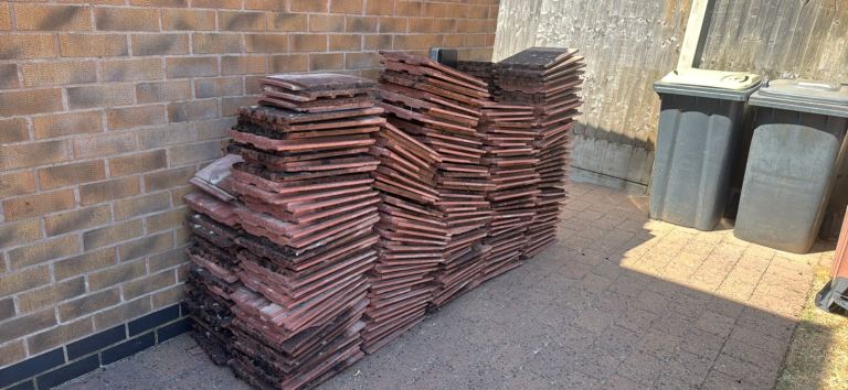 Job Lot of Red Concrete Roof Tiles – Fair Condition