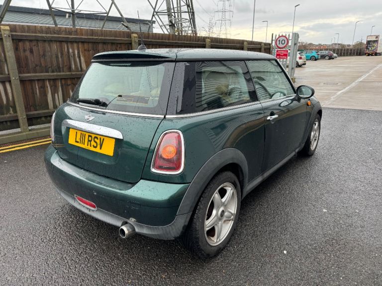 Mini Cooper Hatch Auto Petrol Automatic 