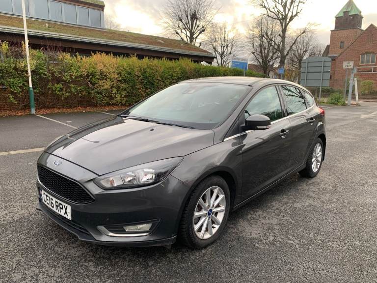 FORD FOCUS  1.0t ECOBOOST  TITANIUM  2016  IN VGC  NEW BELTS NEW MOT WARRANTY GIVEN