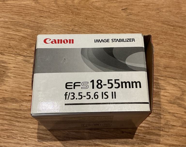 Canon EFS 18-55mm lens