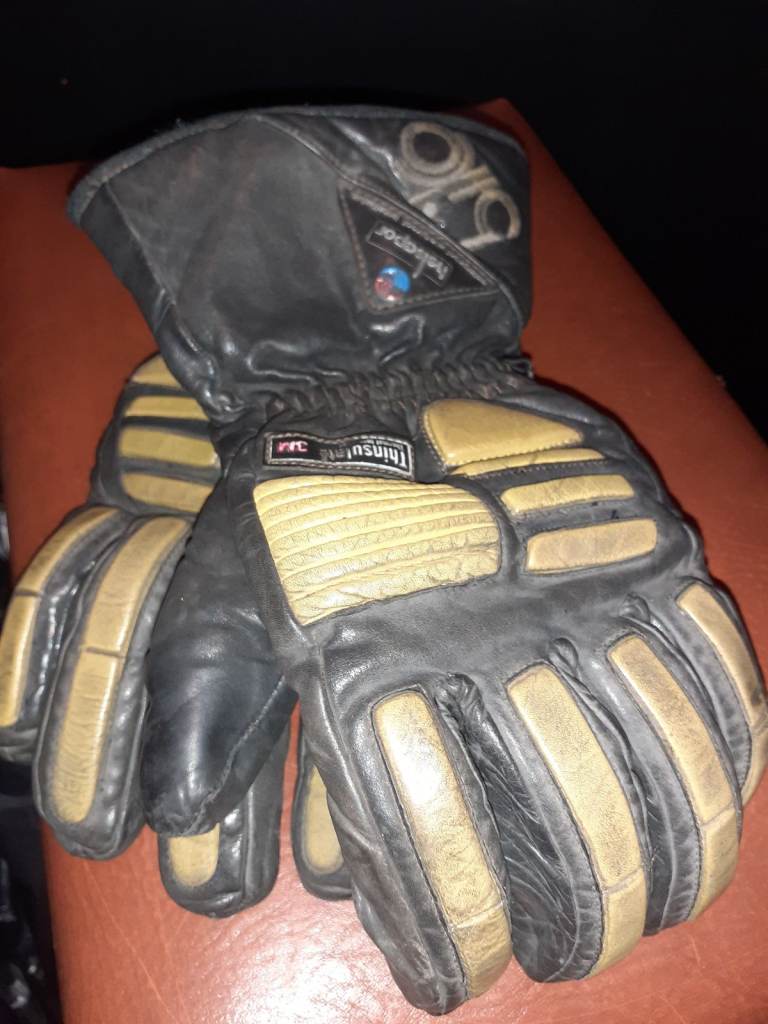 Helspor,s waterproofing motorcycle gloves xxl