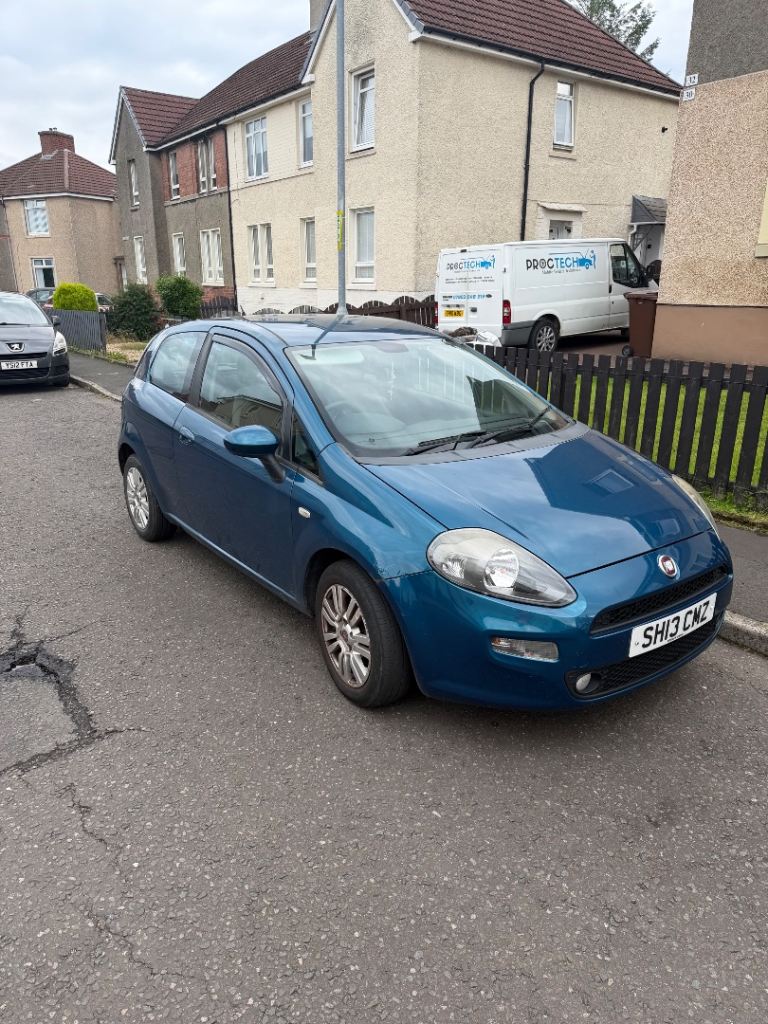Fiat, PUNTO, Hatchback, 2013, Manual, 1242 (cc), 3 doors