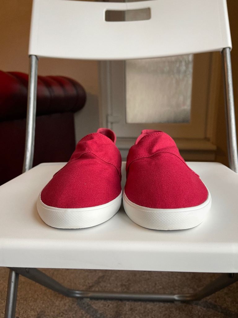 Lacoste Marice Leisure Smart Canvas Mens Summer Sneakers in Red Size 10 UK