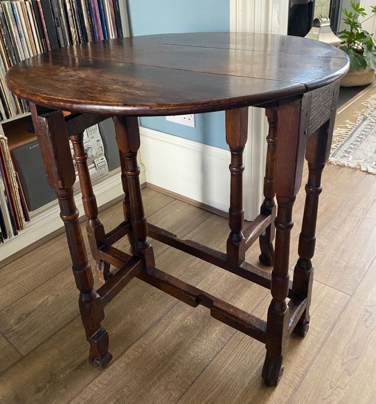 Antique Round Gate Leg Drop Leaf Side Table