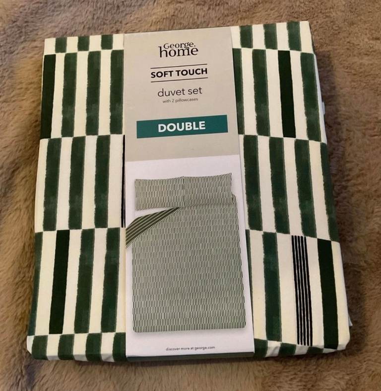 George Home Soft Touch Geometric Print Double Duvet Set .