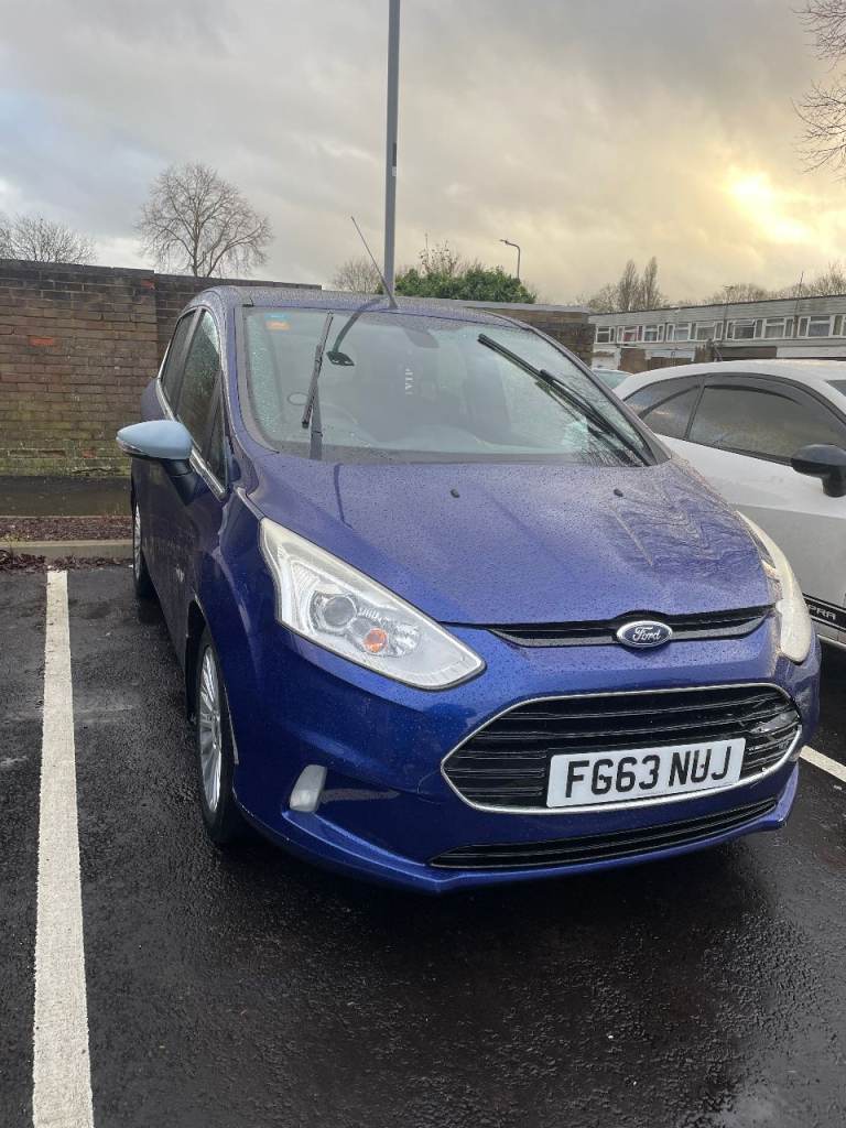 Ford, B-MAX, Titanium, 2013, PANORAMIC SUNROOF, ULTRA LOW MILEAGE