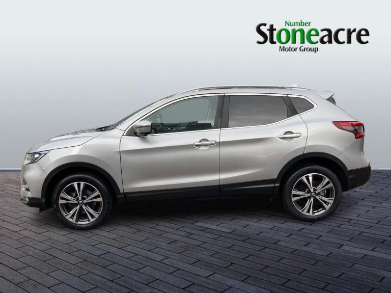 2019 Nissan Qashqai 1.3 DiG-T N-Connecta 5dr HATCHBACK PETROL Manual