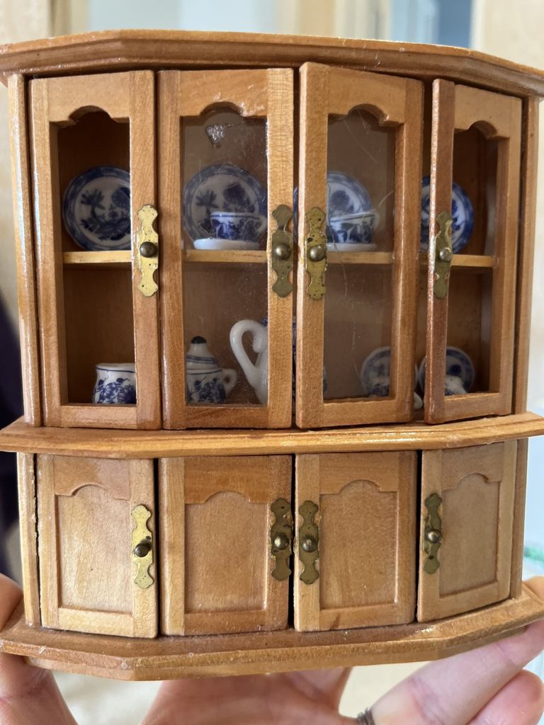 Dolls House Wooden Dresser