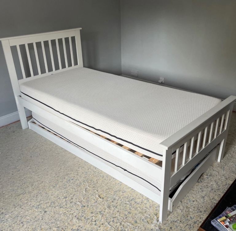 Single bed with trundle spare single plus 2 memory foam mattresses 