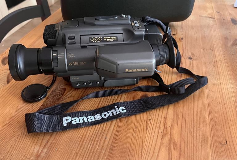 vintage Panasonic NV-S9 Japanese camcorder 1992