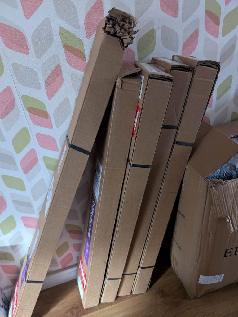 Brand new blinds price drop £100