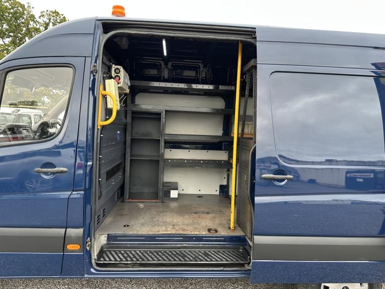 MERCEDES-BENZ SPRINTER 4X4 MWB HIGH ROOF WORKSHOP VAN 2017