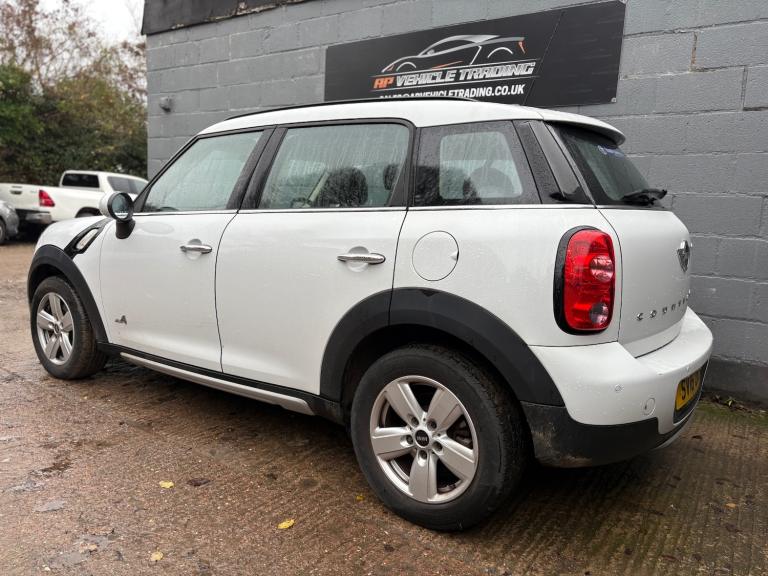 2016 MINI Countryman 1.6 Cooper ALL4 5dr HATCHBACK Petrol Manual