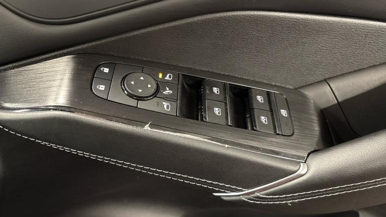 2022 Nissan Qashqai 1.3 DiG-T MH 158 N-Connecta 5dr Xtronic Petrol Hatchback Hatchback Petrol Aut...