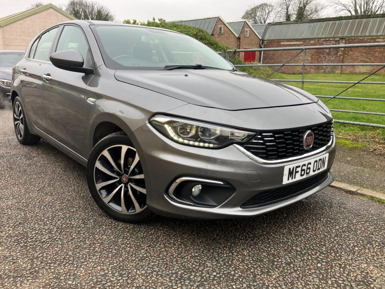 2016 Fiat Tipo 1.4 T-Jet Lounge Hatchback 5dr Petrol Manual Euro 6 (s/s) (120