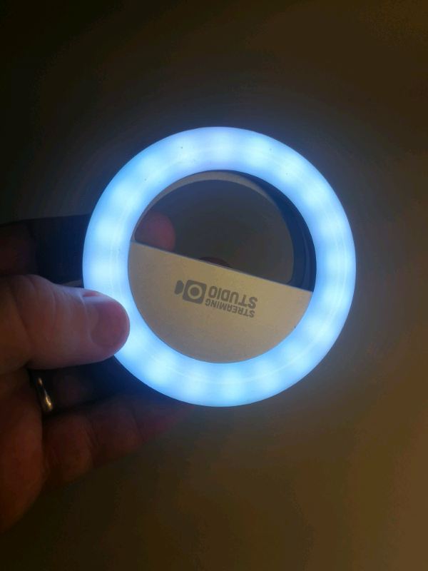 Mobile phone spec. Lamp. 