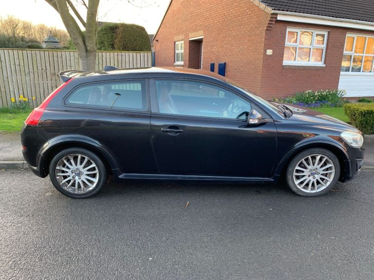 Volvo C30 D4 turbo diesel 180hp for sale.