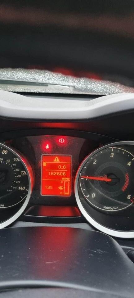 MITSUBISHI LANCER 2.0 DI-D GS2 2011