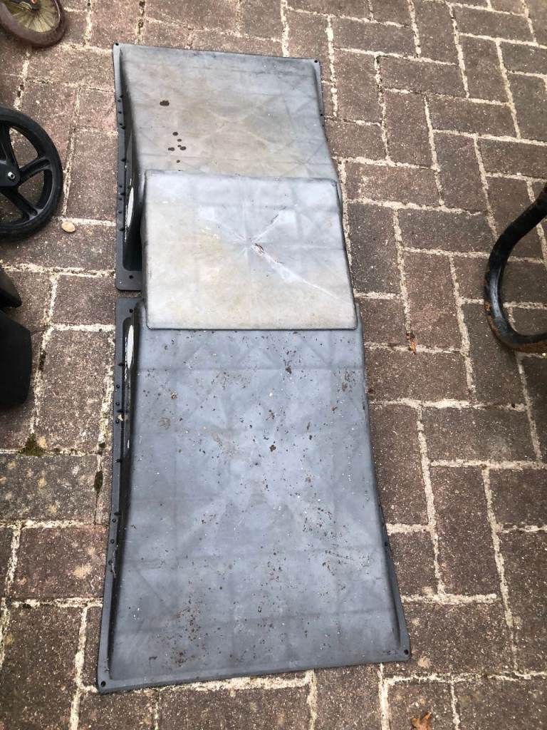 Ramp skating bike airwalk