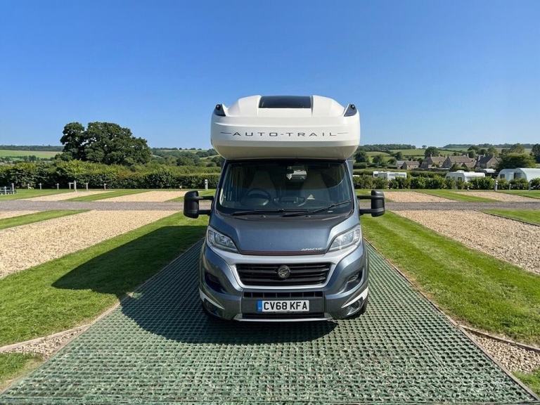 2018 Auto-Trail Apache 700