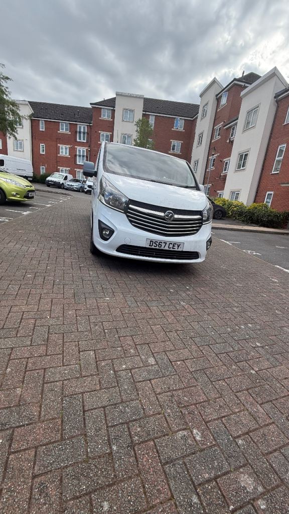 Vauxhall vivaro 