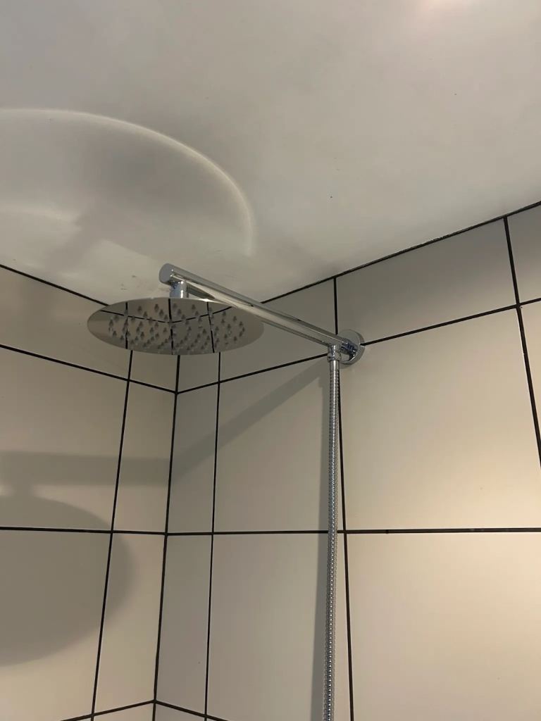 Local Plumber Services 🛁 Emergency Call Outs & Full Bathroom and Kitchen Renovations