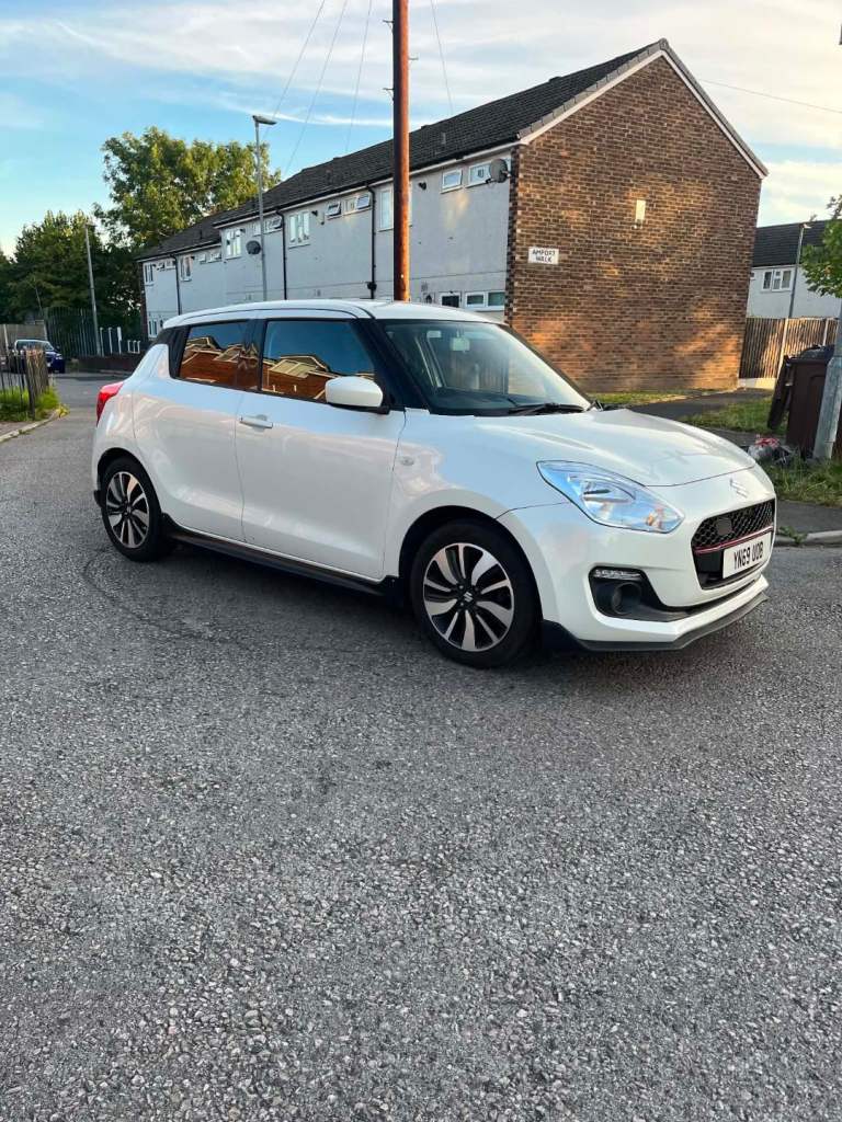 Suzuki, SWIFT, Hatchback, 2019, Manual, 1242 (cc), 5 doors