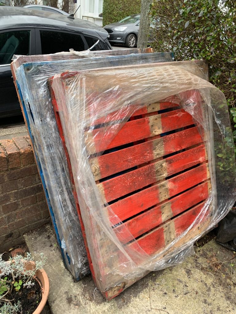 4 Heavy Duty Shipping Pallets