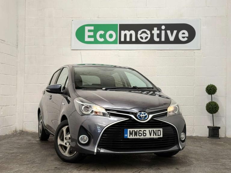 2017 Toyota Yaris 1.5 VVT-h Icon Hatchback 5dr Petrol Hybrid E-CVT Euro 6 (101 ps) Hatchback Hybr...
