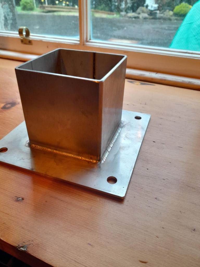 POST SHOE-Heavy duty Stainless Steel 100 x 100mm. NEW* Less than 1/2 price (1 left)