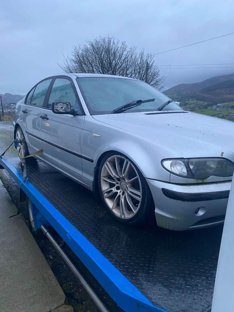 E46 Bmw 320d BREAKING PARTS SPARES ONLY 
