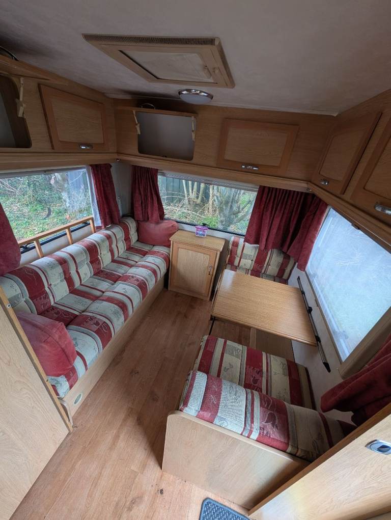 Compass Corona 2002