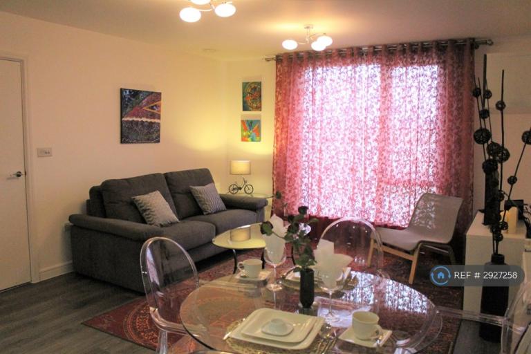 1 bedroom flat in Lea House, Maidenhead, SL6 (1 bed) (#2927258)