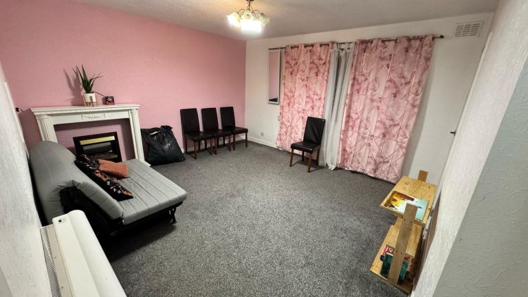 2 bedroom flat