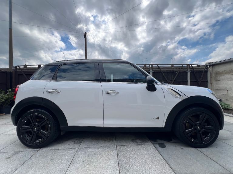 Mini, COUNTRYMAN, Hatchback, 2014, Manual, 1598 (cc), 5 doors