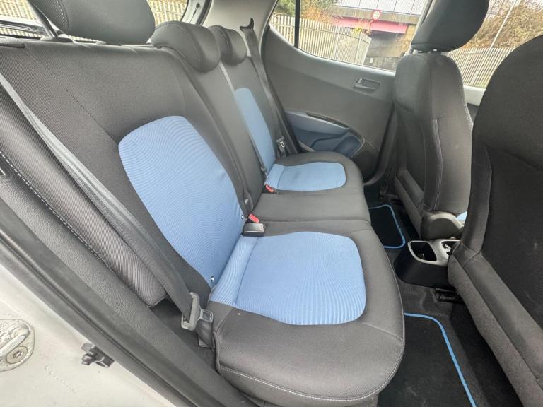 2015 Hyundai i10 1.2 SE 5dr HATCHBACK PETROL Manual