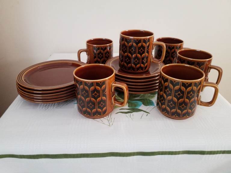 HORNSEA TEA/COFFEE SET