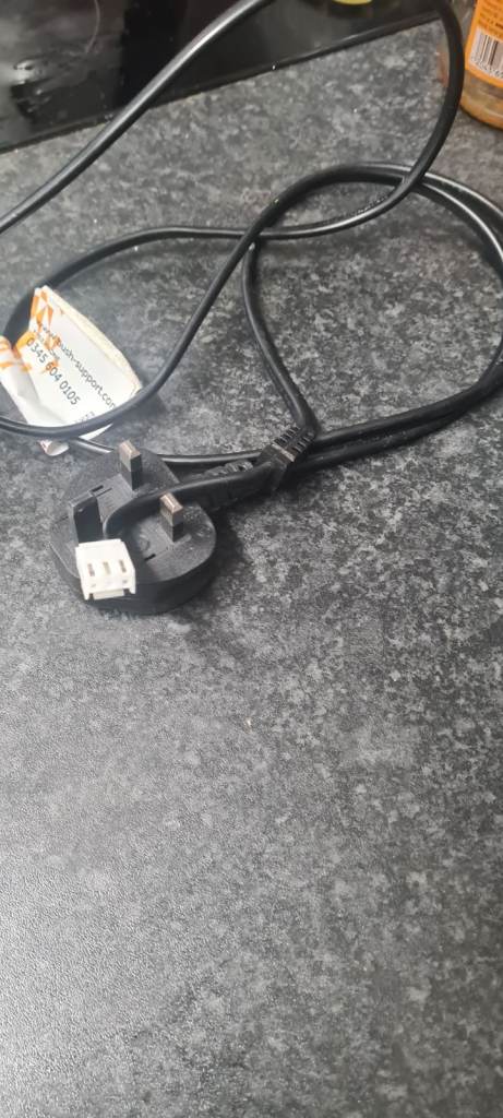 power cable (UK) FOR  TeleVision Model DLED32HDSB