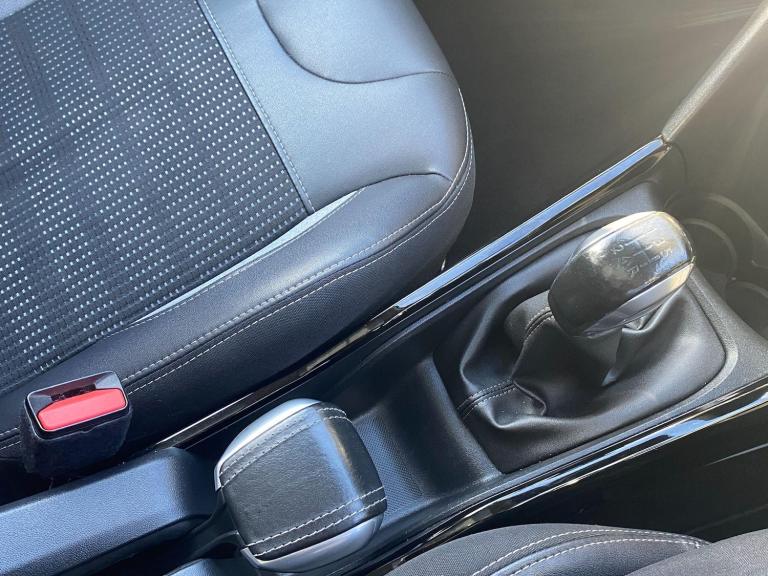 2018 Peugeot 2008 1.2 PureTech Allure Premium 5dr [Start Stop] HATCHBACK PETROL Manual