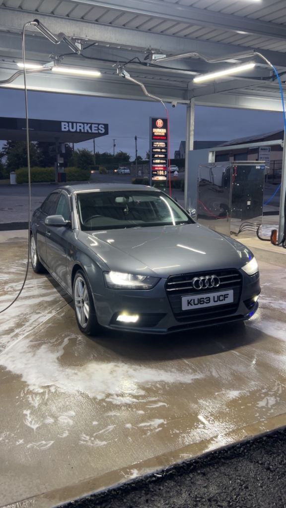 Audi, A4, Saloon, 2013, Semi-Auto, 1968 (cc), 4 doors
