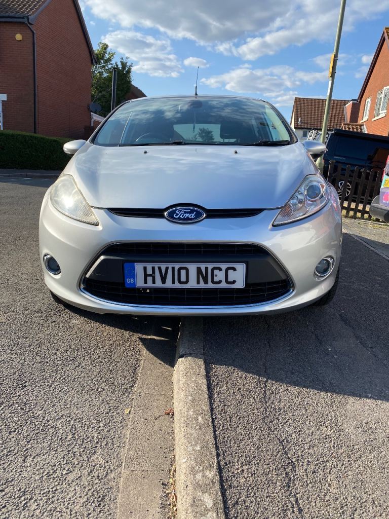 Ford, FIESTA, Hatchback, 2010, Manual, 1560 (cc), 5 doors