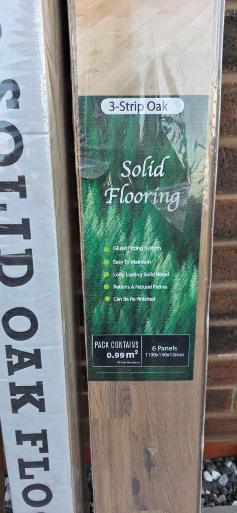 3-Strip Oak Solid Flooring