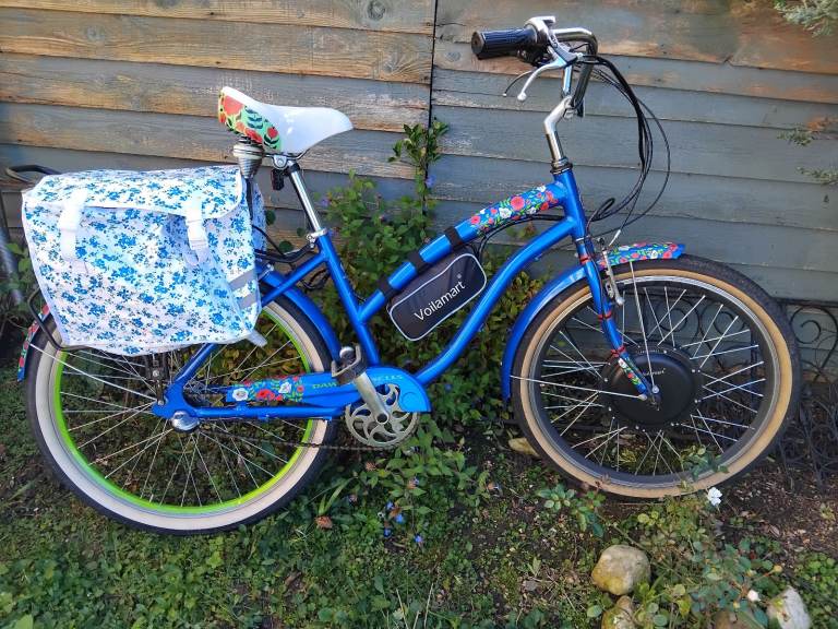 Ladies electric  Dawes Poppy upright  bicycle 