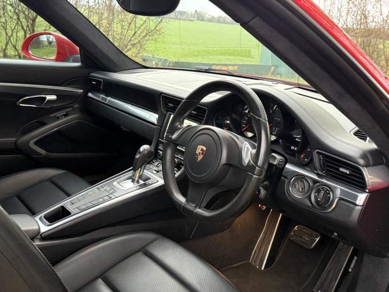 PORSCHE 911 3.4 991 Carrera 2013